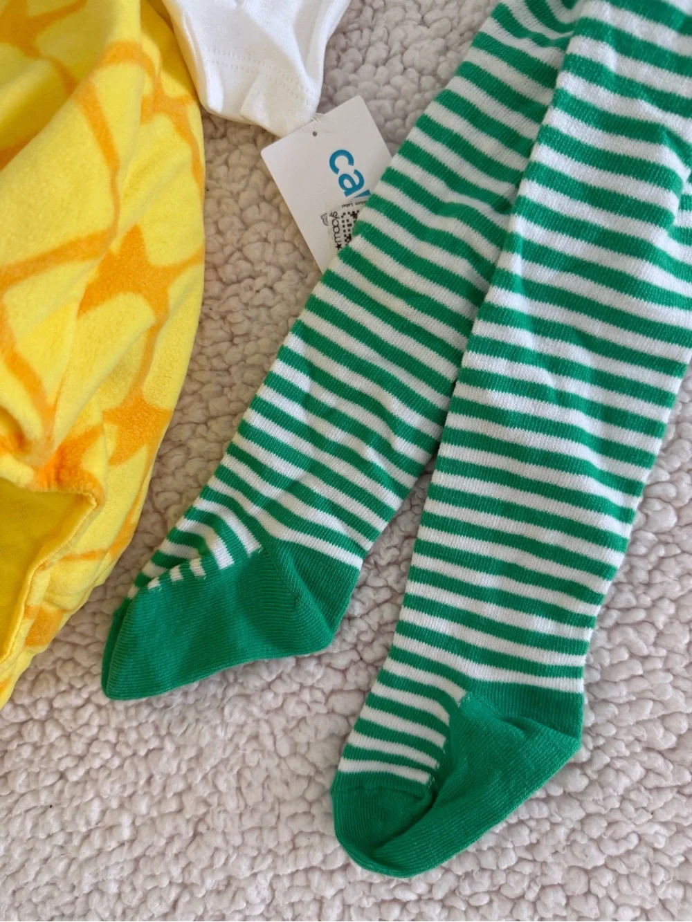 New girls boys Carter's sz 24 months Yellow Pineapple Costume